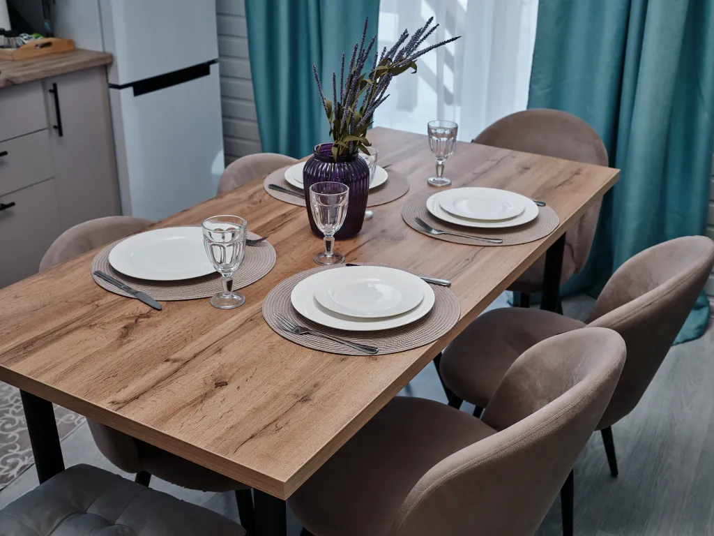 Творческий дом с игровой и полкой увлечений