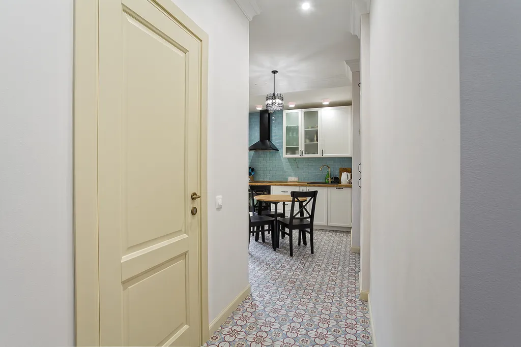 Квартира с отдельным залом и отдельной спальней с террасой на парк