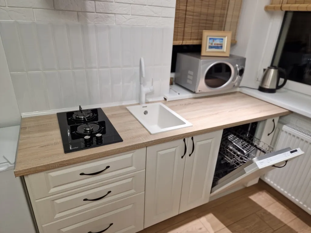 Апартаменты в стиле бамбук на берегу моря и променада