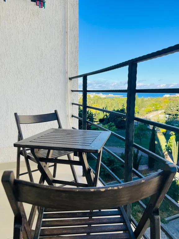 Квартира Квартира Апартамент у моря с балконом в живописной парковой зоне — Севастополь