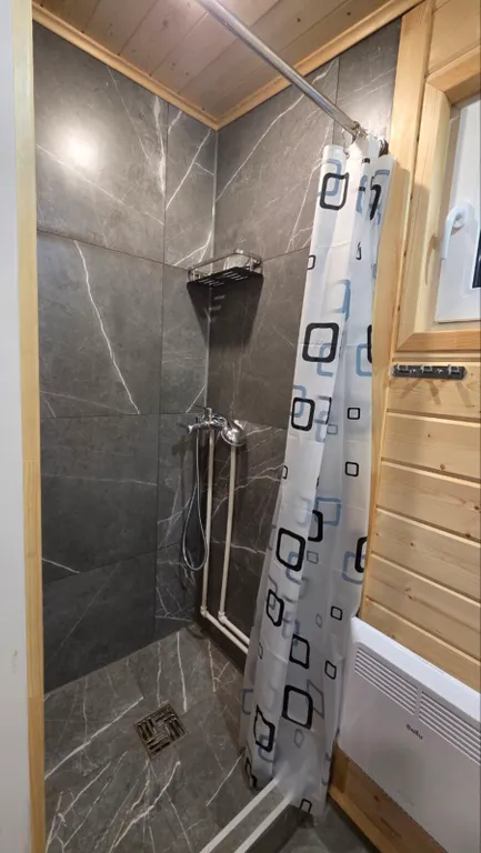 Дача/дом с сосновом лесу