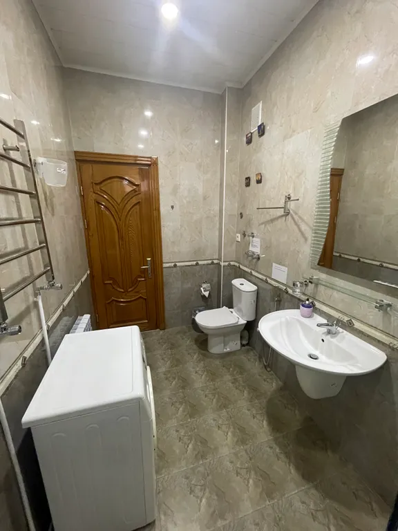 Площадь фонтанов - сердце центра Баку