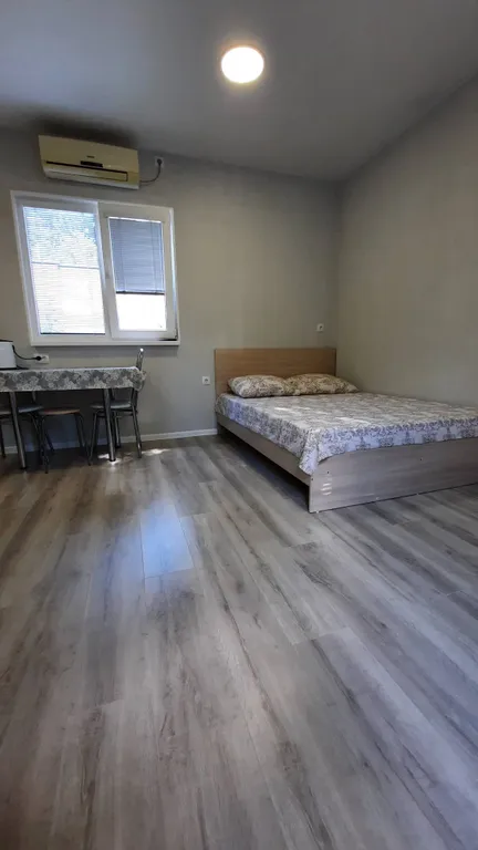 Квартира Квартира Студия в частном зелёном дворе — Гурзуф