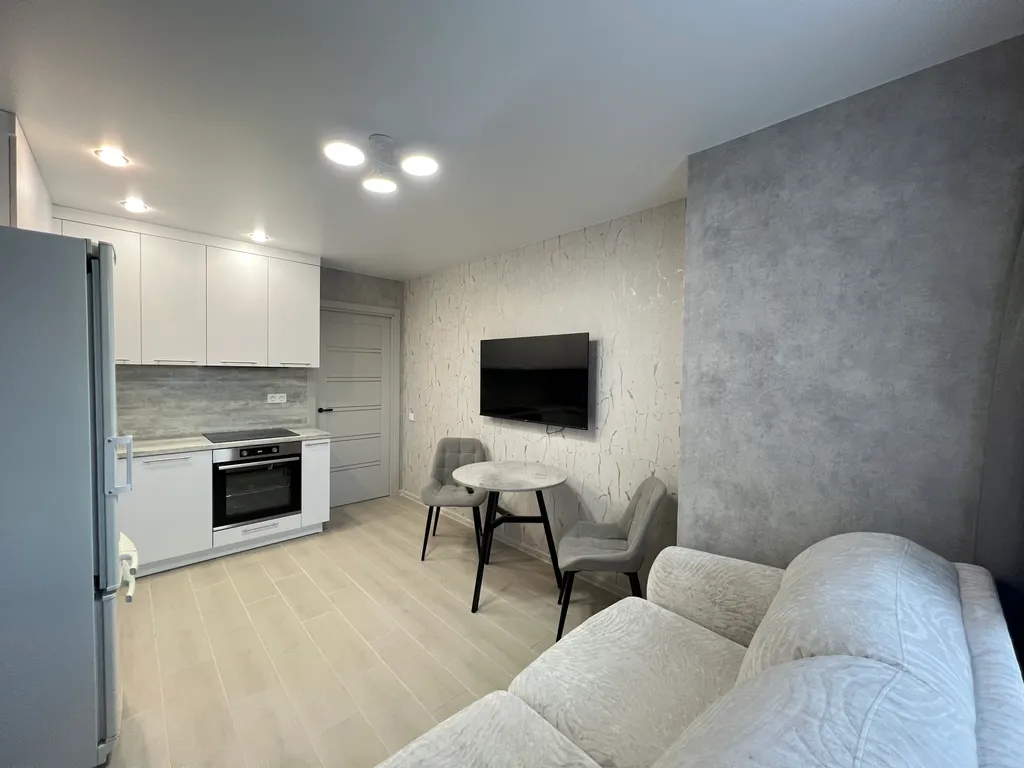 Евро Двухкомнатная квартира