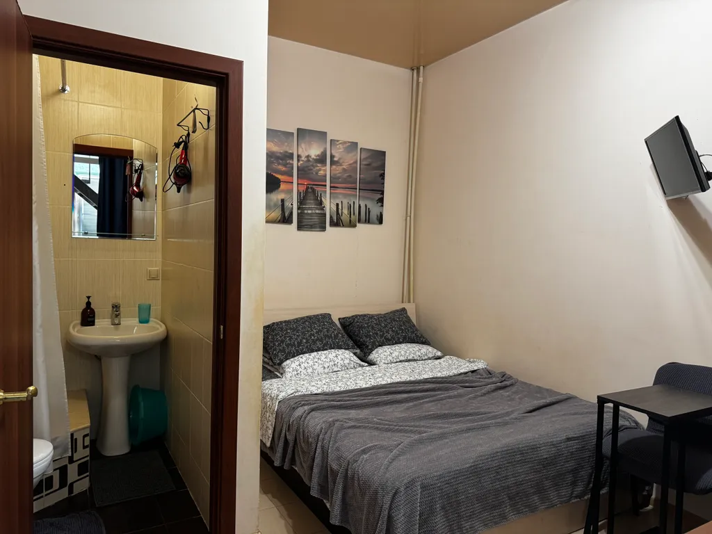 Квартира Номер с с/у и мини кухней в 300м от набережной — аренда посуточно в Геленджик