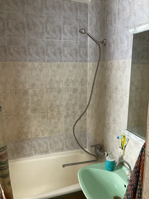 Семейный номер (комната)