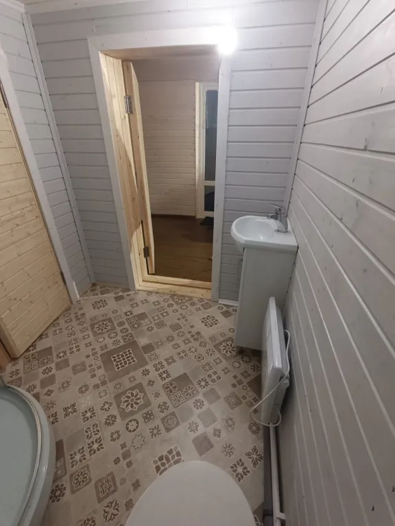 Домик с сауной у озера