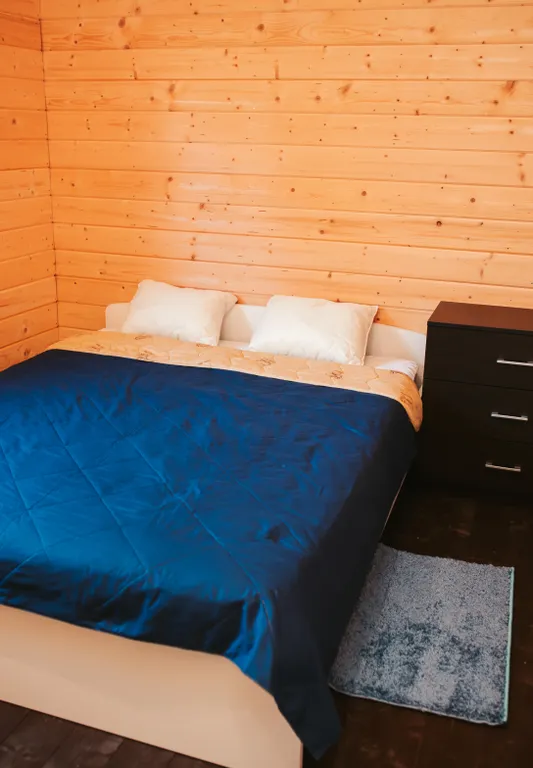 Дом на берегу озера Селигер