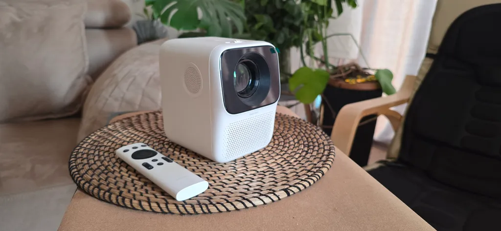 Expats Flat Bali Style: Coffee & Yoga & Work room