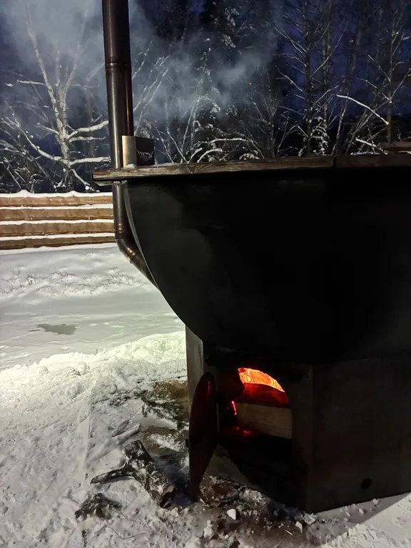 Уютный дом с чаном