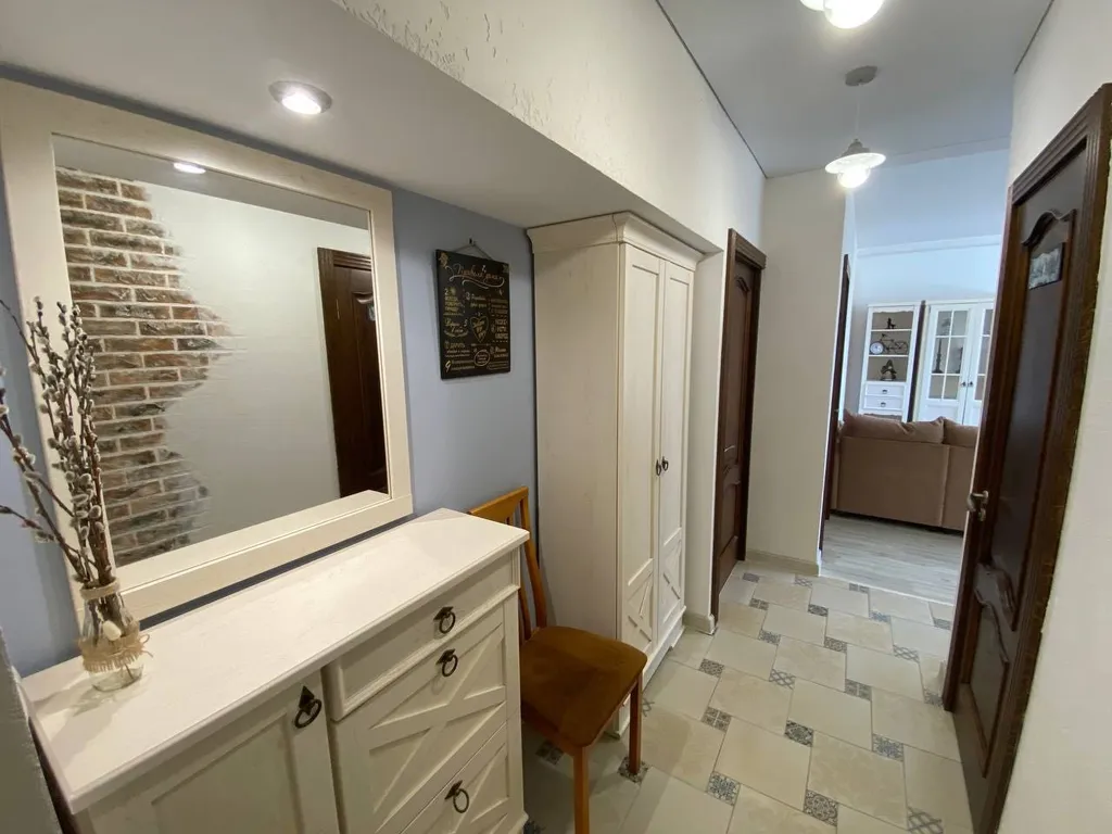 Квартира с бассейном и террасой