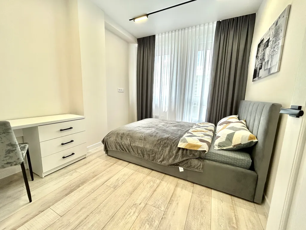 Шикарная квартира в новом доме с видом на город