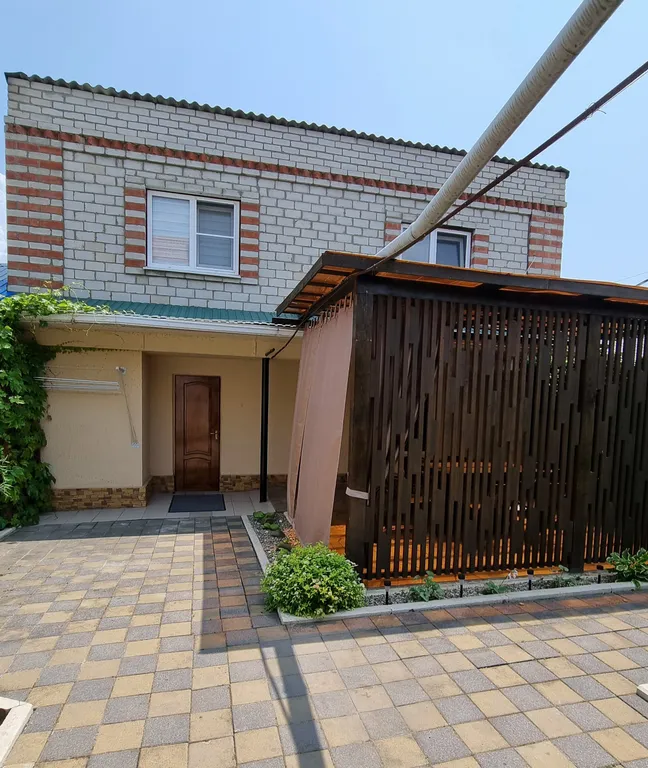 Дом рядом с морем в тихом районе