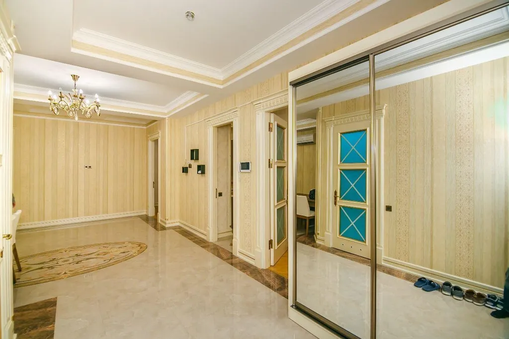 4-комнатная Квартира