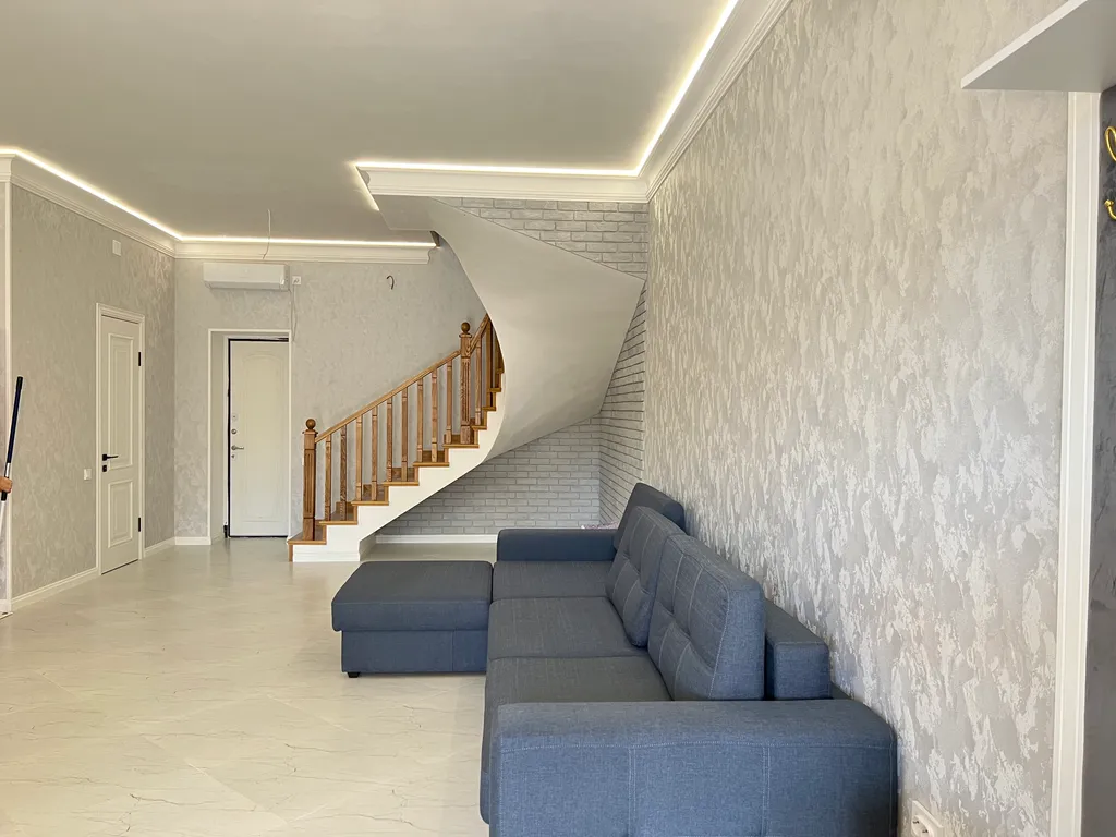 Домик на первой береговой линии