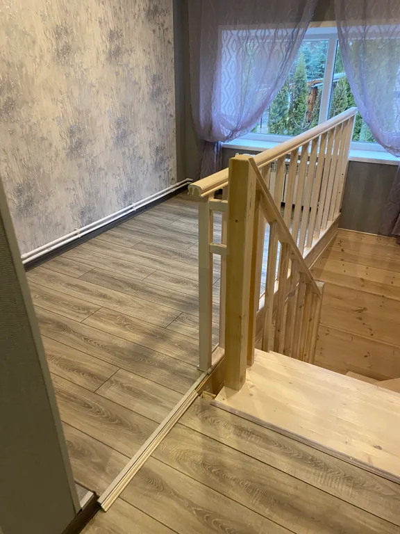 Уютный дом с прекрасным садом, лесом и рекой