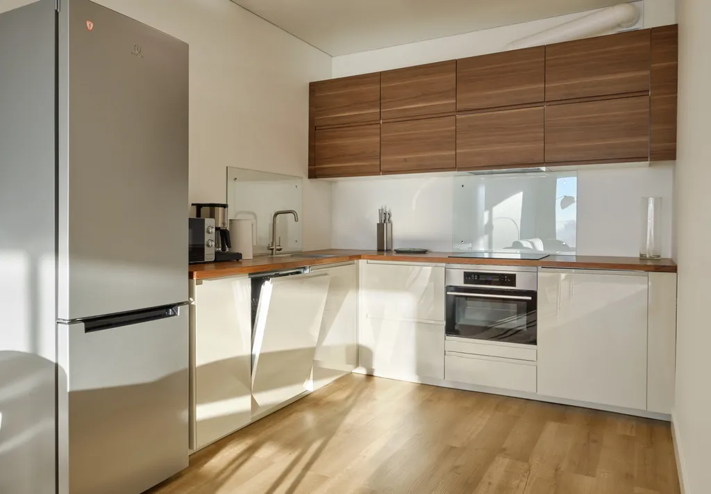 Просторный апартамент на 20 этаже