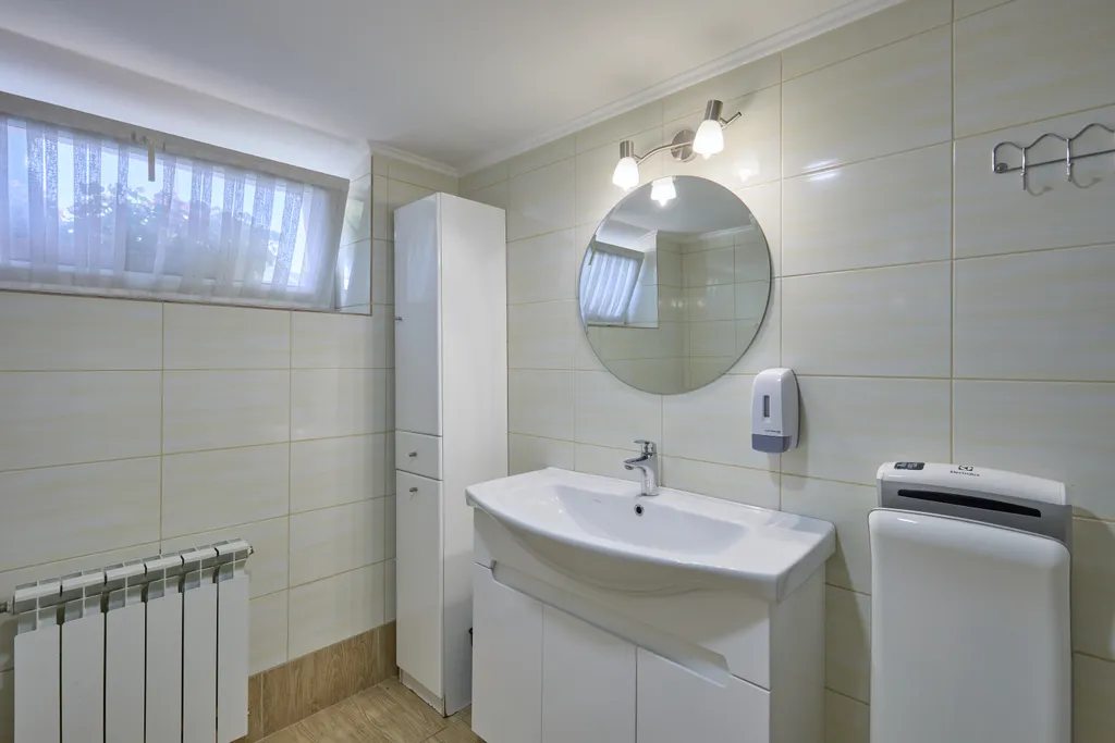 7-комнатный Дом