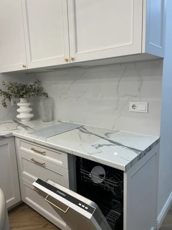 Новая квартира-студия, с дизайнерским ремонтом, есть всё для проживания