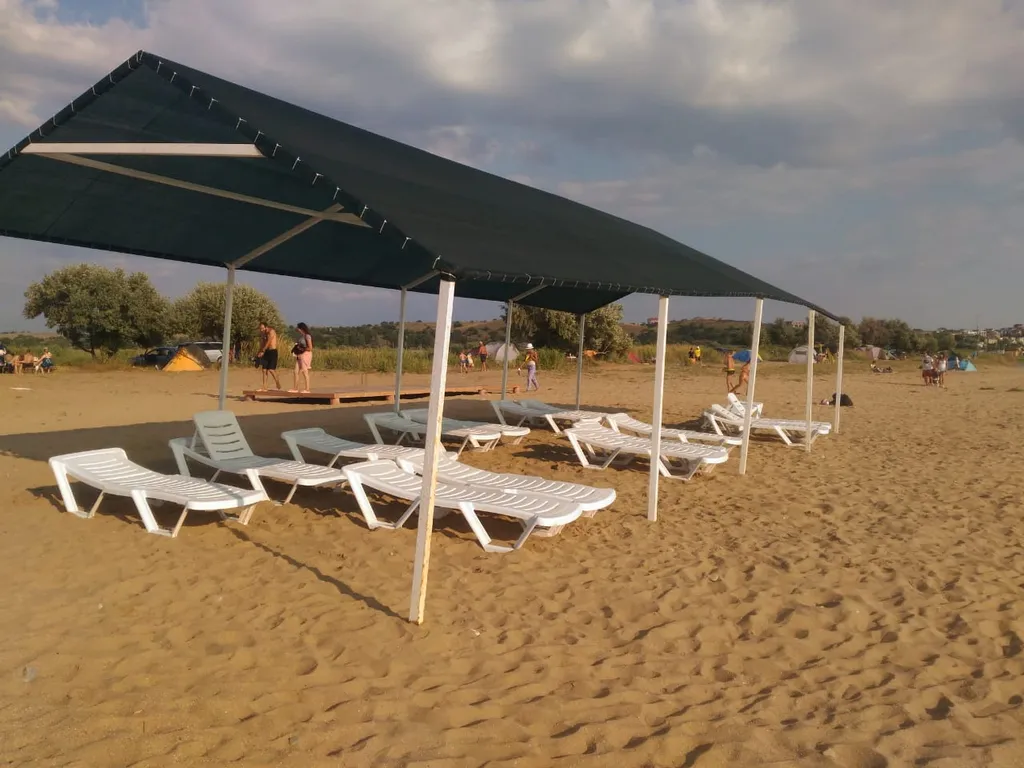 Частный дом (сдается только 2-й этаж)