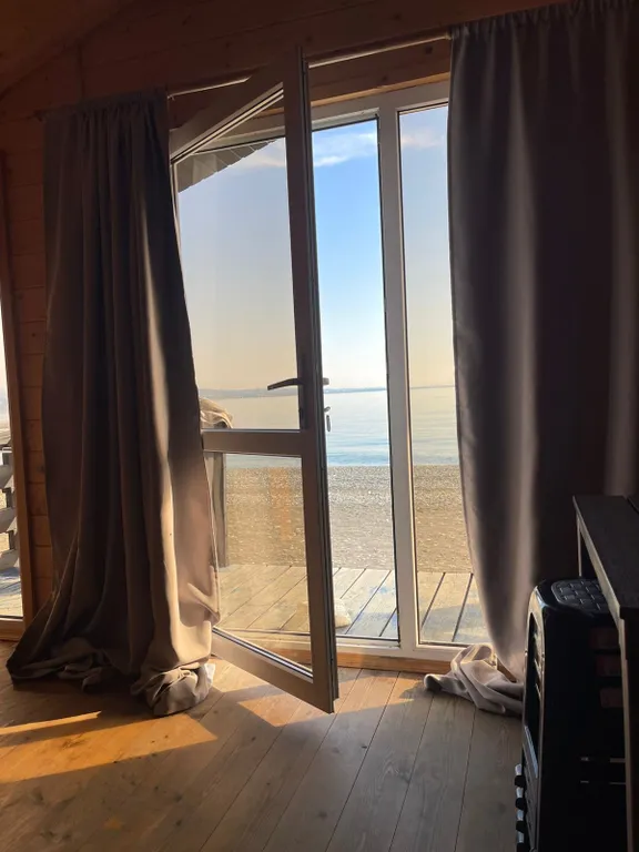 Коттедж Коттеджи у моря — Сухум