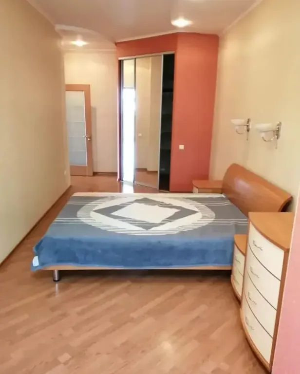 Квартира в центре города с видом на море