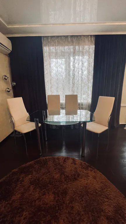 Уютная двухкомнатная квартира в центре города