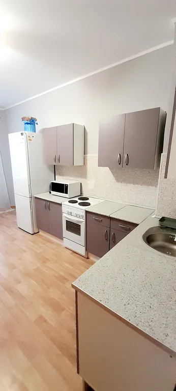 Уютная квартира на Ауре — аренда посуточно в Сургут