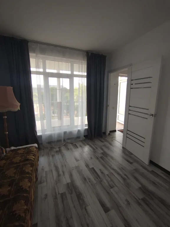 Уютный дом в спальном районе недалеко от моря