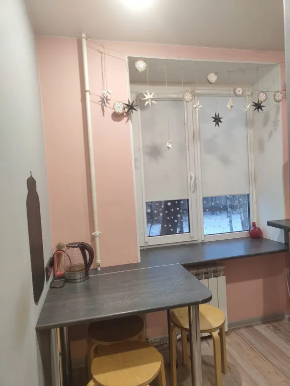 Квартира Трёхкомнатная квартира в Колпино — Колпино