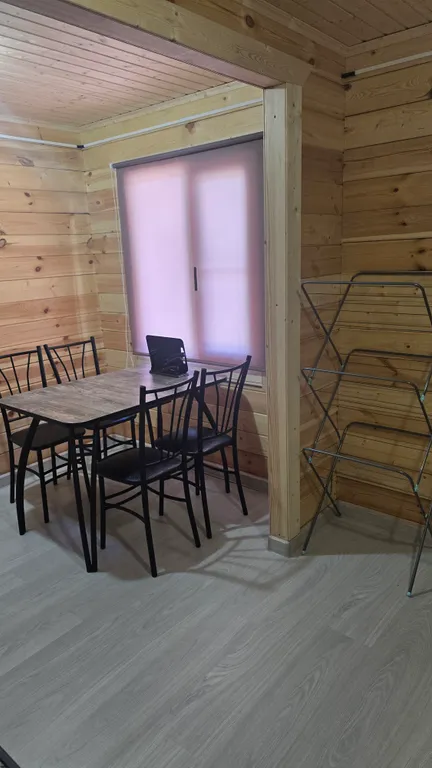 Домик с бассейном в 7 минутах от моря