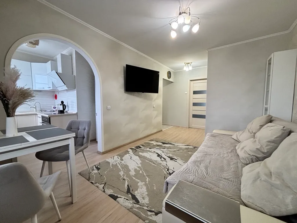 2-комнатная квартира с панорамным балконом