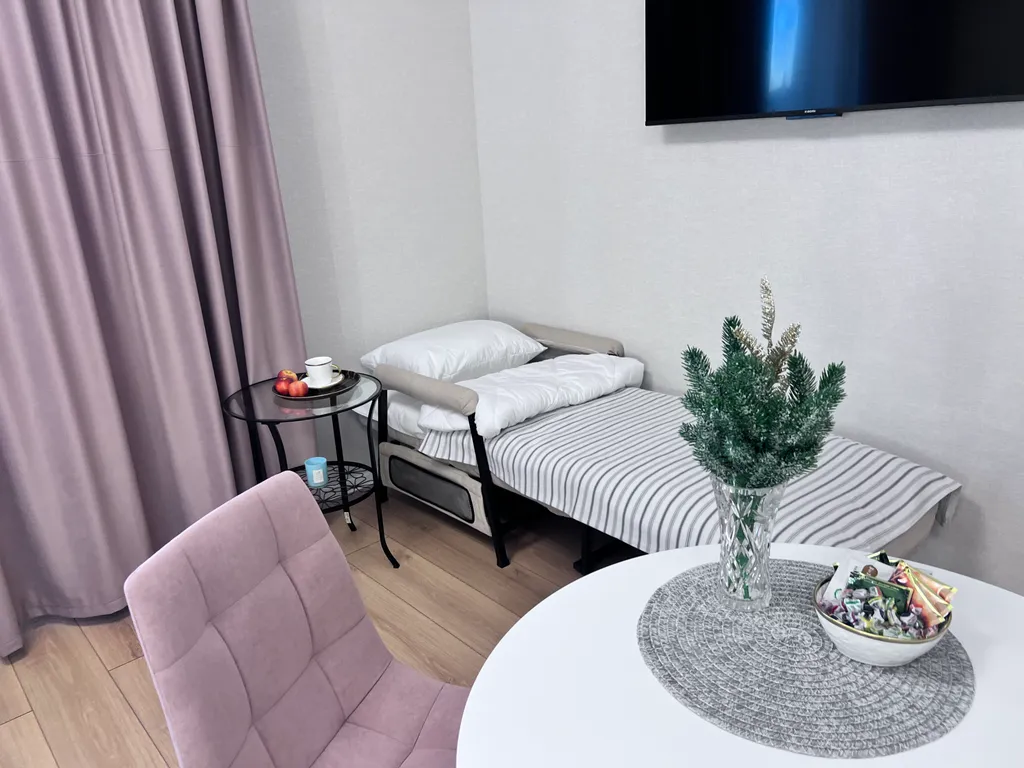 Квартира Квартира с новым ремонтом — Янино-1