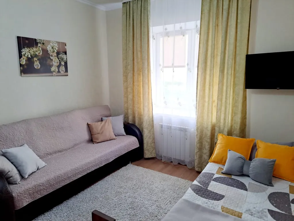 Чистая, уютная 2-комнатная квартира с изолированными комнатами