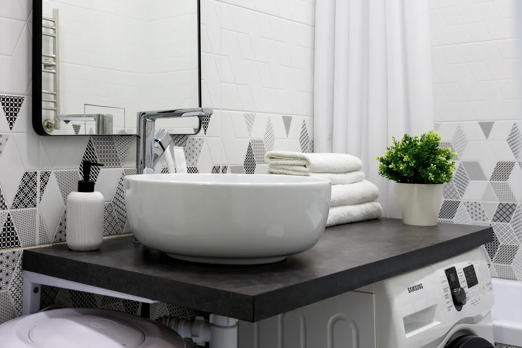 Студия возле 130 квартал с библиотекой на балконе