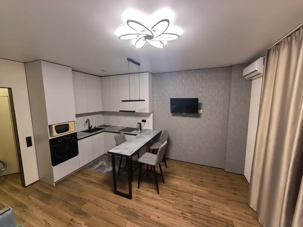 Уютная студия, современный ремонт в спальном районе все для комфорта