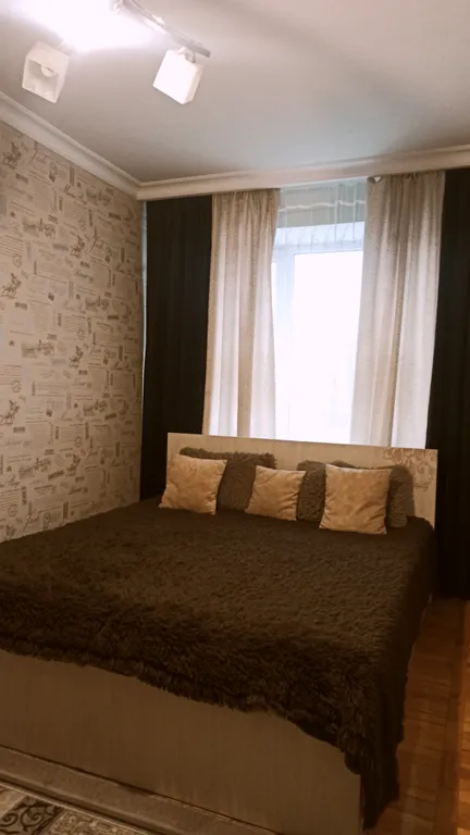 Теплая двухкомнатная квартира рядом с парком — аренда посуточно в Нальчик