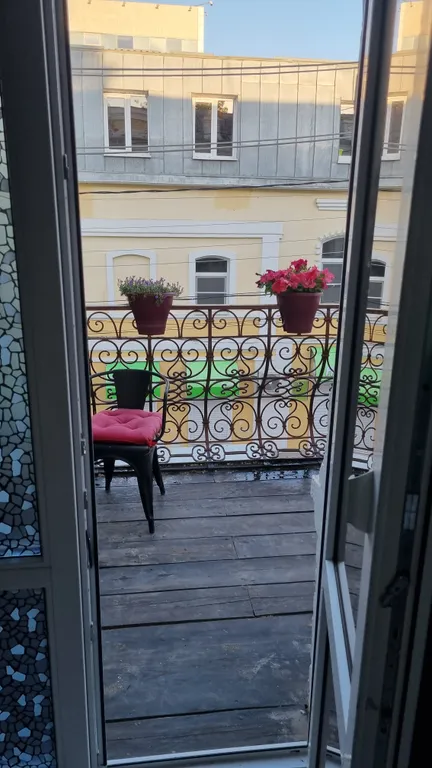 Art studio на Никольской у Кремля