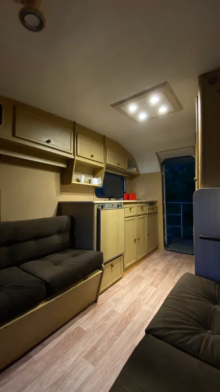 Дом на воде. Хаусбот. Озеро Таир.