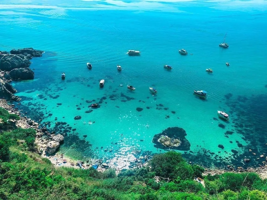 Квартира Уютные апартаменты на берегу моря — Севастополь