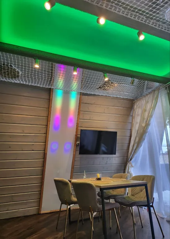 Треугольный дом на Камском море