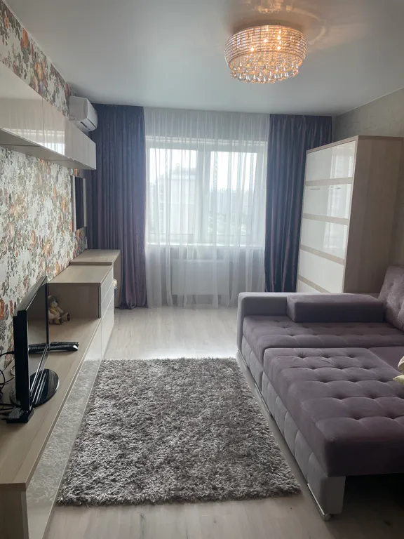 Квартира 1 комнатная квартира новая, чистая, светлая, район Лебяжий — Минск