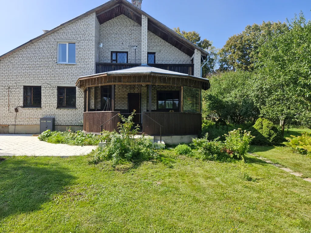 Коттедж с баней