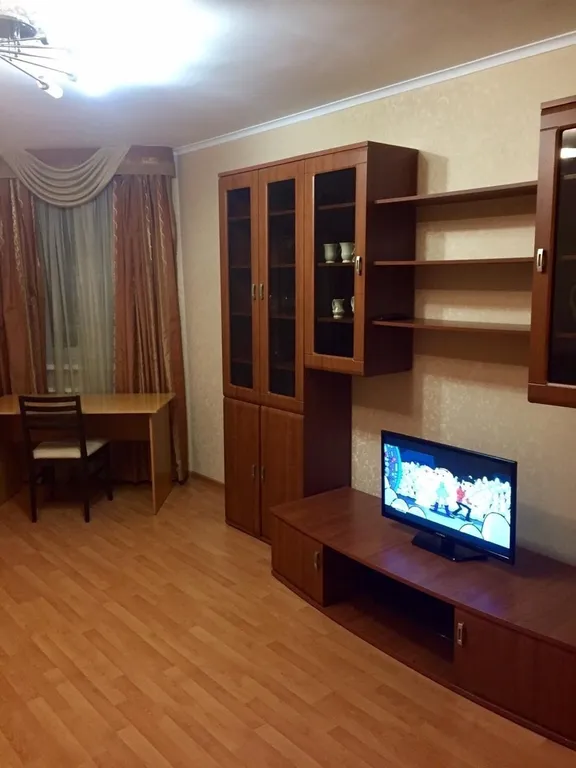 Чистая квартира с хорошим ремонтом в центре города