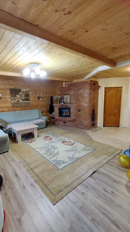 Уютный дом в тихом месте