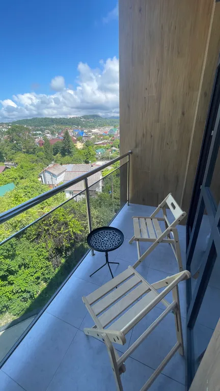 Апартаменты с бассейном на берегу моря