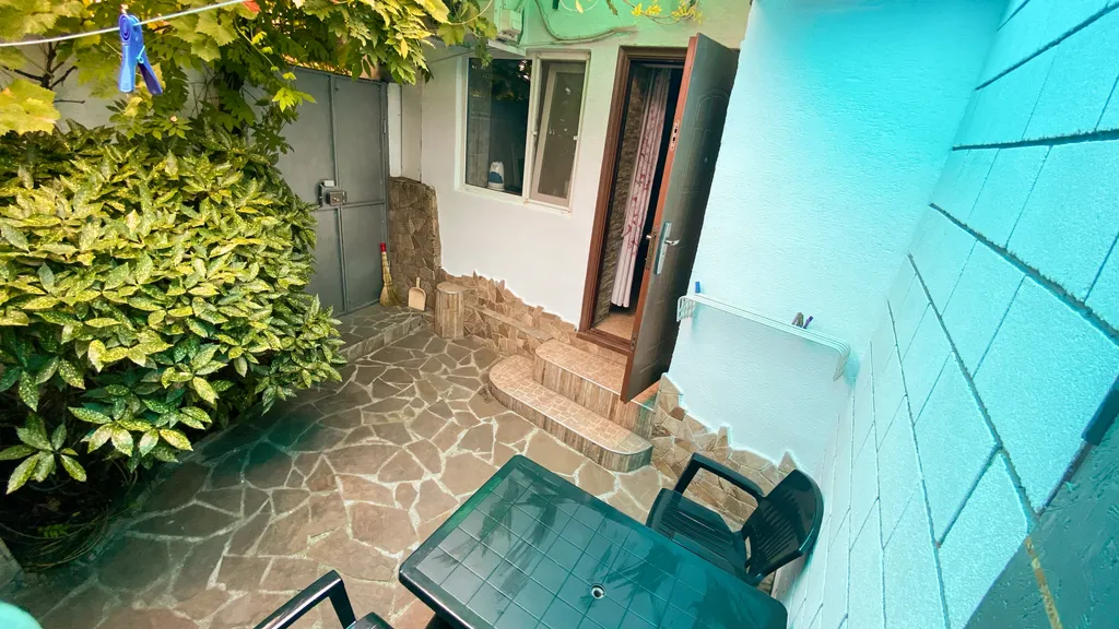 Квартира Виноградный дворик — аренда посуточно в Гурзуф