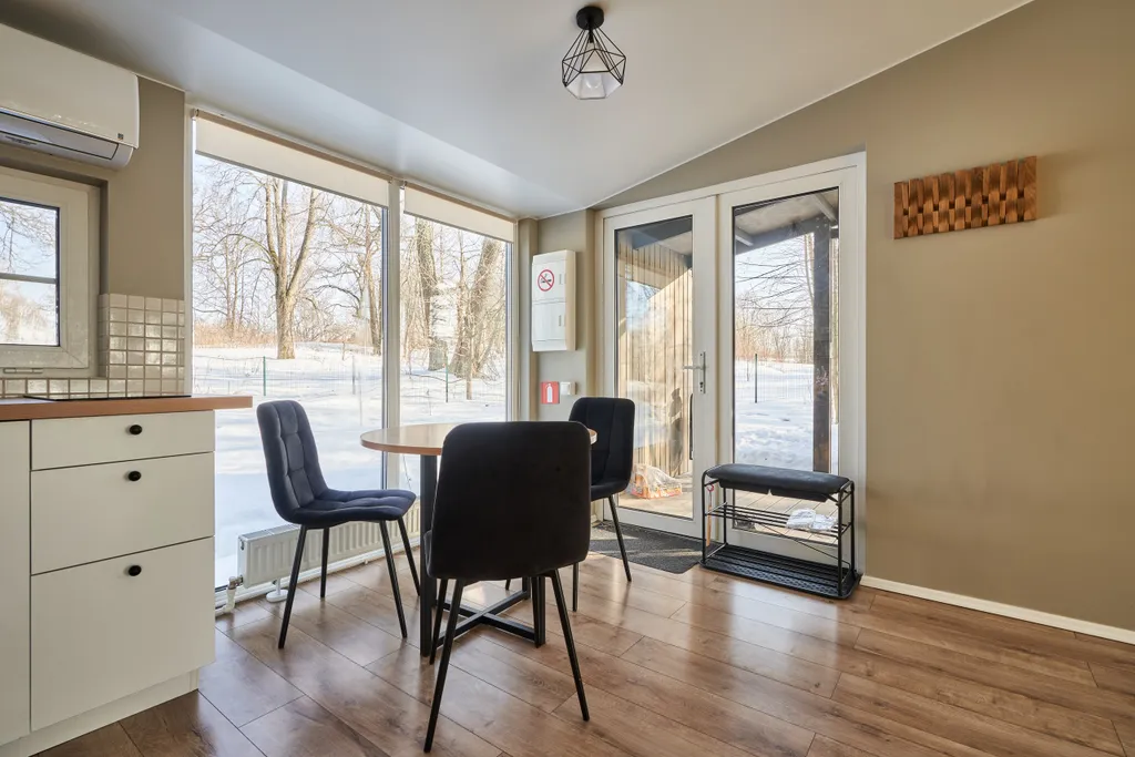 Коттедж Домик Хирви уютный коттедж на отдельном участке с вековыми деревьями — Москва