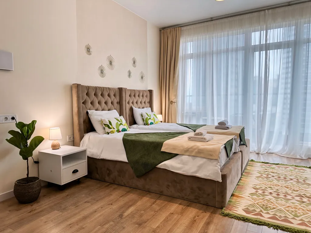 Квартира Студия c двумя кроватями, бассейн + парковка, White Sails — Батуми