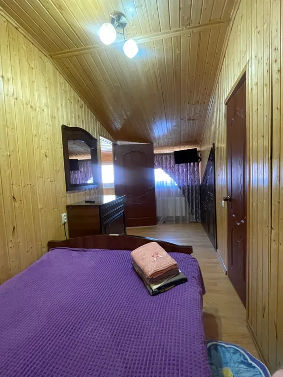 Уютный домик в центре живописного Домбая